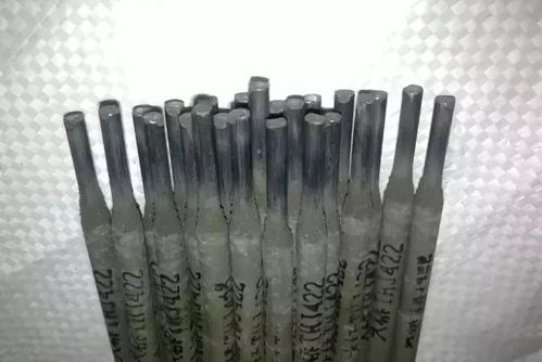 手工焊的熔池溫度與焊接電流 焊條直徑 運條方法 焊條角度 電弧燃燒時間等之間的關(guān)系